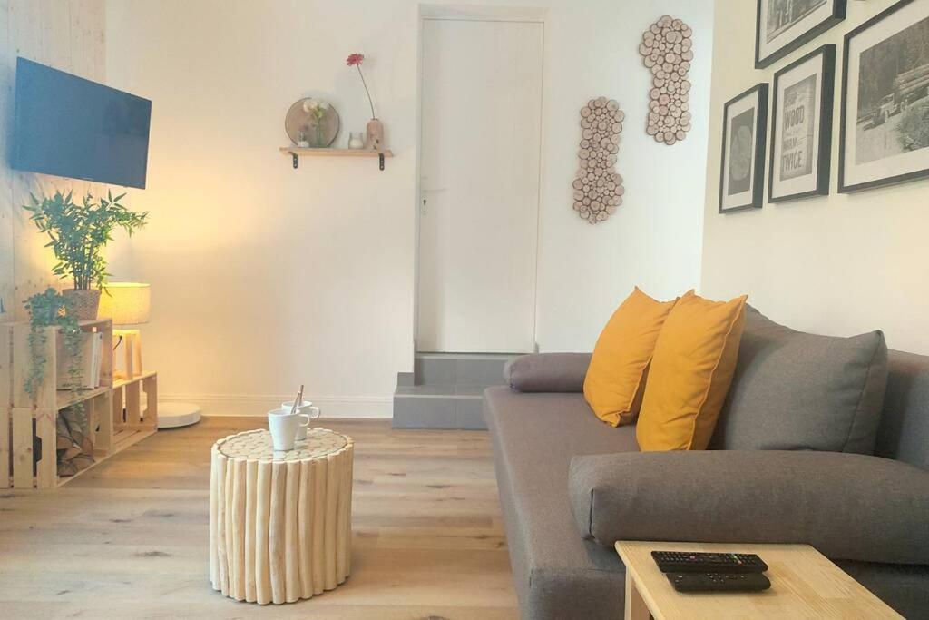 Les Grumes, Centre Ville, Jardin,Self Check-In, Freewifi, Netflix 贡比涅 外观 照片